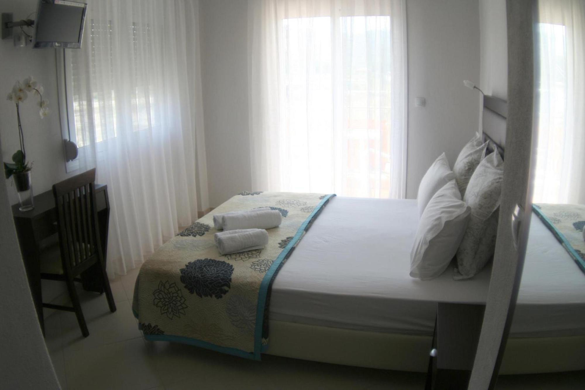 Ferienwohnung Mare D'Oro Sarti Exterior foto